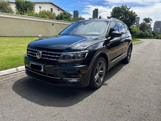 VOLKSWAGEN TIGUAN 2.0 350 TSI GASOLINA ALLSPACE R-LINE 4MOTION DSG VOLKSWAGEN TIGUAN 2.0 350 TSI GASOLINA ALLSPACE R-LINE 4MOTION DSG